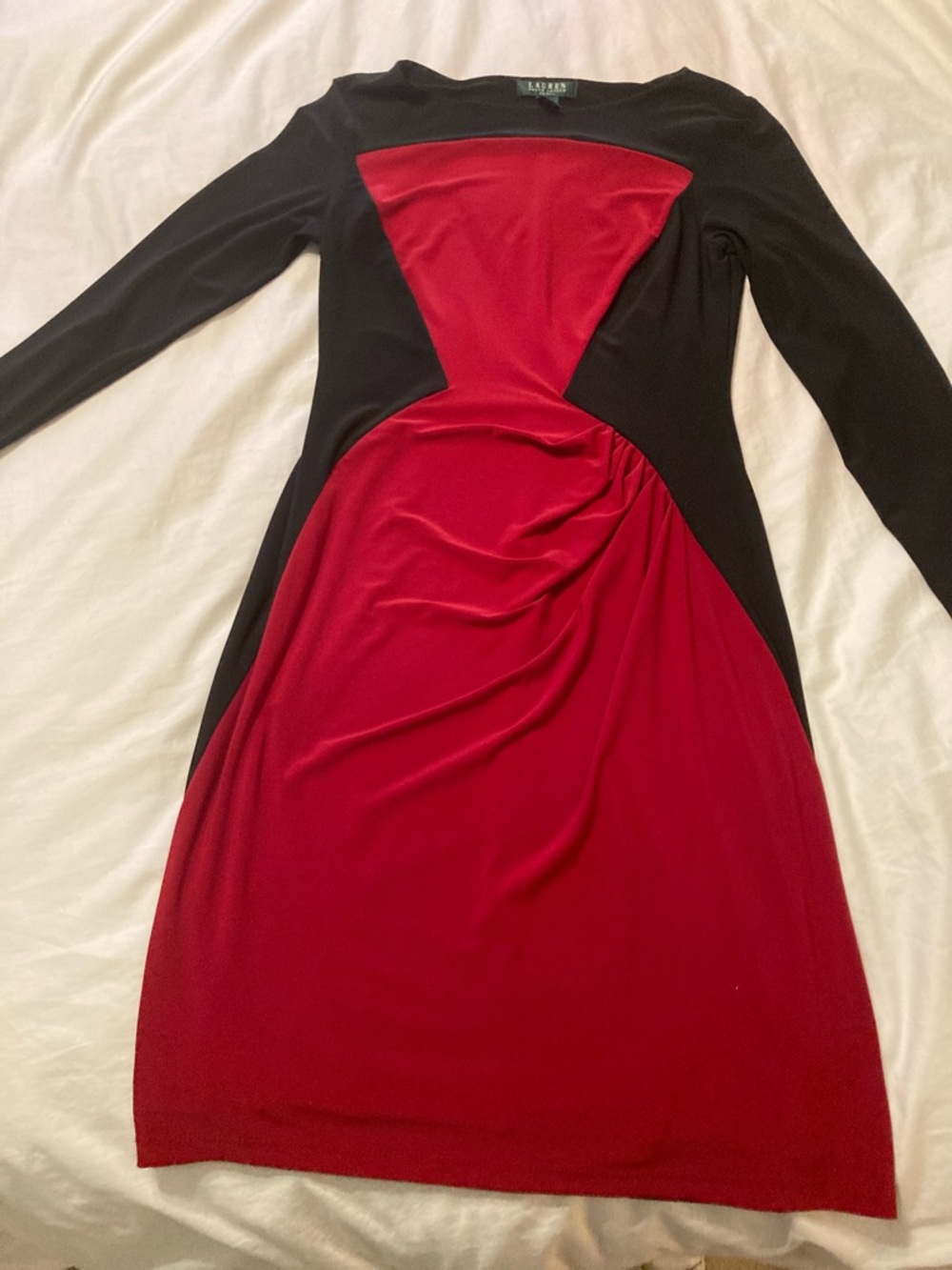 Lauren Ralph Lauren Black and Red Long-Sleeve Colorblock Sheath Dress.  EUC